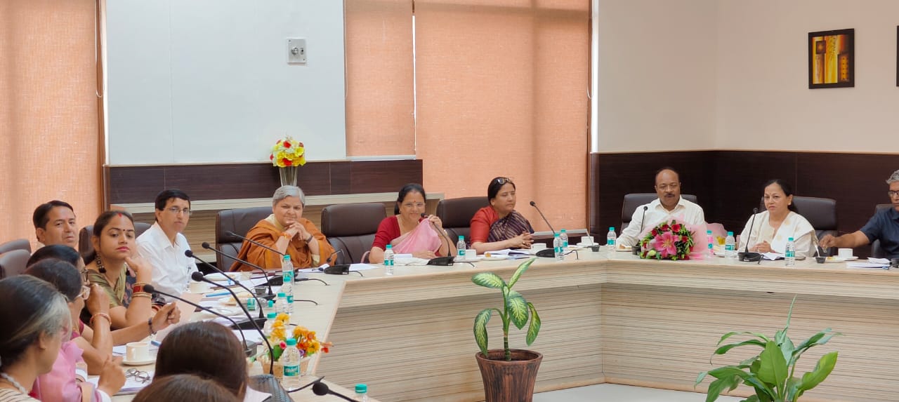  महिला नीति पर सेंटर फॉर पब्लिक पॉलिसी एंड गुड गवर्नेंस (CPPGG) नियोजन विभाग के साथ बैठक 